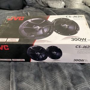New JVC 300 Watt Speakers never opened